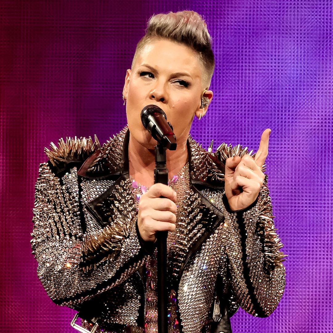 Pink Claps Back at Hater Saying She “Got Old” Pink Claps Back at Hater Saying She “Got Old”